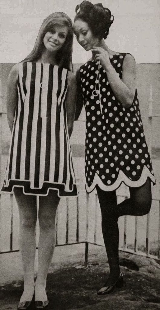 modelos de vestidos curto 1960