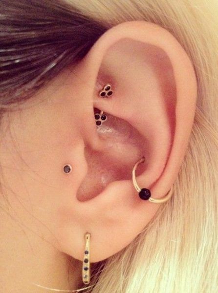 Piercing na orelha para você se inspirar.#piercing #orelha  #piercingnaorelha…  Piercings de ouvido bonitos, Brincos para orelhas  furadas, Piercings orelha feminino