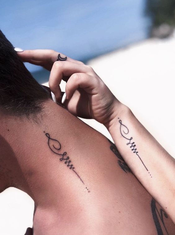 Mais de 60 tatuagens de casal - incríveis e fofas para mostrar sua