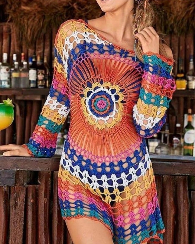 Vestido de crochê curto colorido